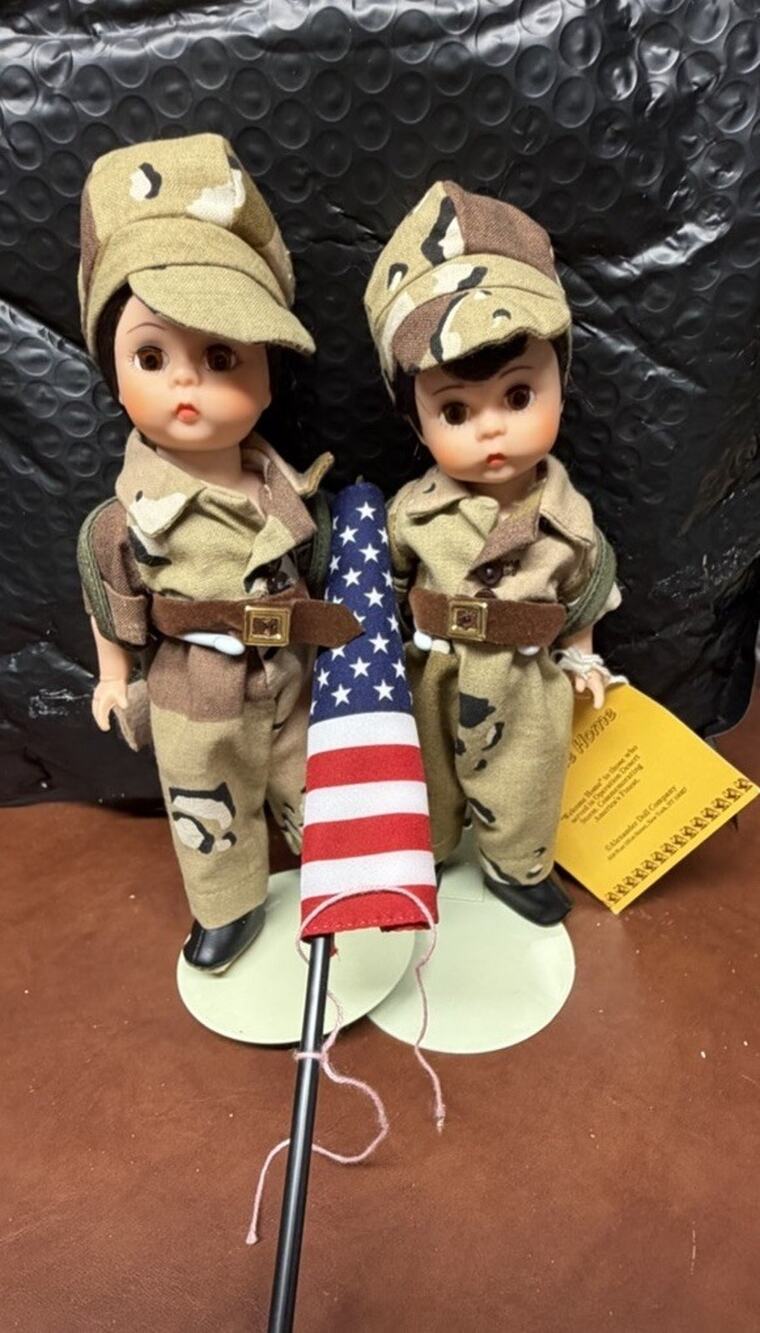 Madame Alexander Welcome Home 1991 Military Doll Pair w/ Tags USA